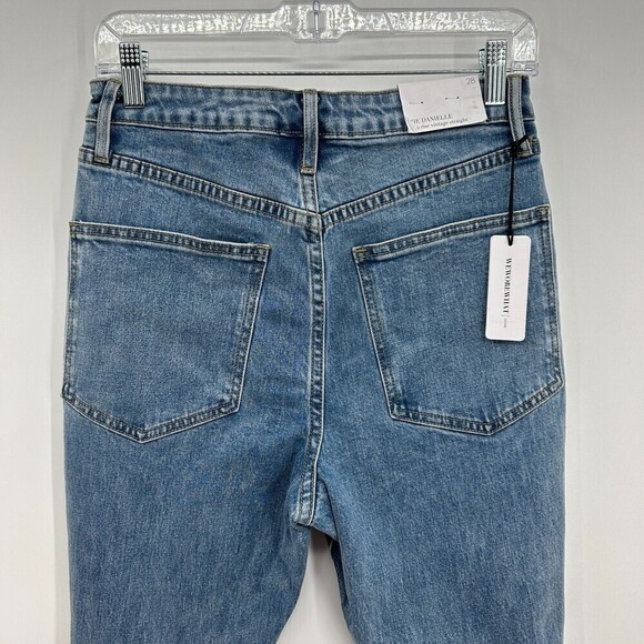NWT WEWOREWHAT The Danielle High Rise Vintage Straight Distressed Denim Size 28 - Picture 6 of 9